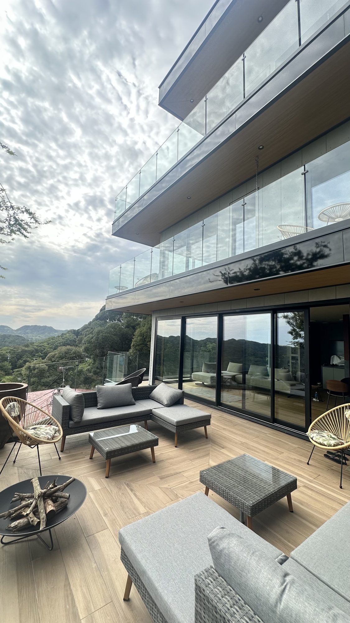 Shimoda Hills, the main villa and its terraces